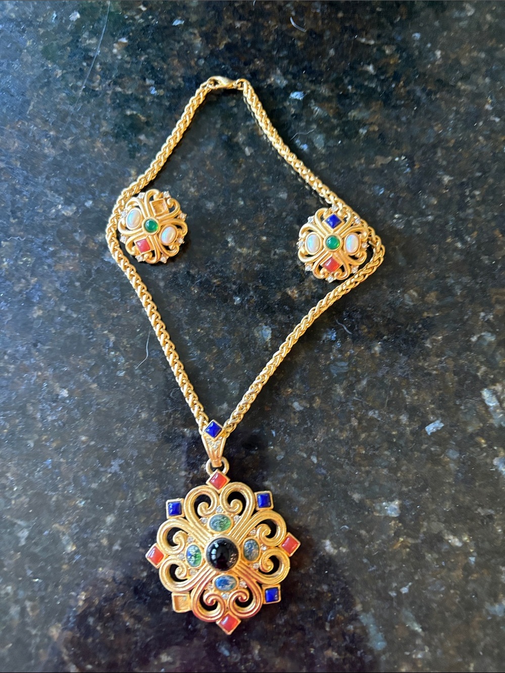 Gold-Tone Multicolor Enamel Pendant Necklace - Elegant Floral Motif